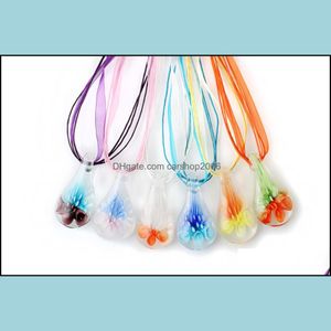 Pendentif Colliers Pendentifs Bijoux Charme Forme de goutte d'eau Art Murano Lampwork Collier en verre avec des fleurs à l'intérieur Fo DHSHC