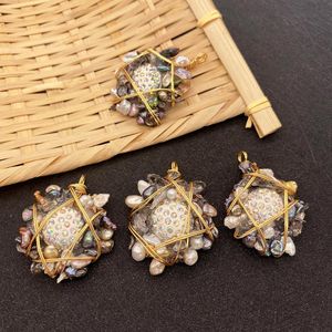 Collares pendientes Pieza de perla natural con forma irregular Brote con incrustaciones de cristal y artesanía de bobinado para hacer collares de joyería DIYPendant