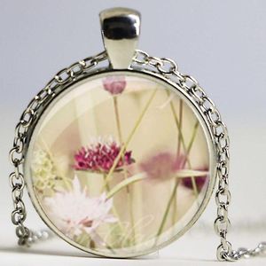 Pendentif Colliers Rose Blanc Fleurs Art Verre Cabochon Plaqué Collier Pour Homme Femme Bijoux Comme Cadeaux