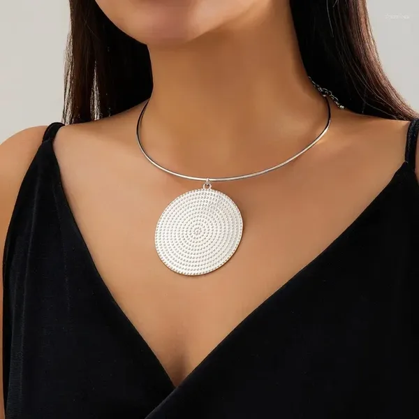 Pendentif Colliers Punk Grand Rond Metel Pendentifs Collier Bijoux Pour Femmes Mode Cadeau Exagéré Cercle Sautoirs Collares Mujer