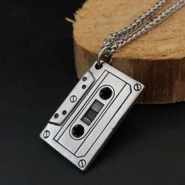 Colliers pendants Punk Hip Hop Vintage Cassette Collier Collier en acier inoxydable Fashion Nightclub Rock Bijoux Rock Gift Wholesale