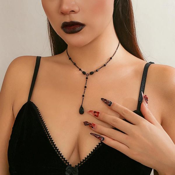 Collares colgantes Purui Punk Crystal Beads Collar Caballo de agua Choker de encanto para mujeres Joyas de estilo oscuro Joyas en el cuello Festival