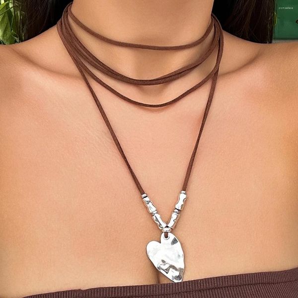 Colliers pendants Purui Chain de corde longue brun vintage avec collier de coeur d'amour pour femmes Chark Choker Neclable Jewelry Party