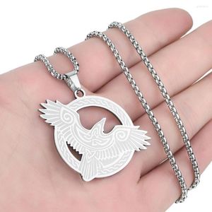 Hangende kettingen Qiamni Gold Color Eagle Crow Animal Raven ketting Mannen Viking Amulet roestvrij staal Rune Noorse mythologie sieraden geschenk