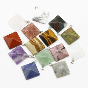 Pendentif Colliers Qualité Pierre Naturelle Cristal Agate Pyramide Exquis Collier Charme DIY Mode Bijoux Accessoire Cadeau En Gros 10 pcs