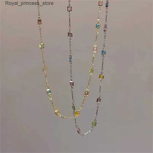 Colliers pendants Rainbow Crystal Gemstone Collier Vintage Collier coloré Zircon adapté aux femmes Simple Kravik Chain Jewelry Fashion Q240426