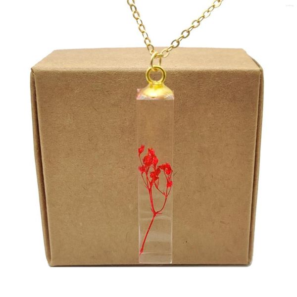 Colliers pendants Red Babysbreath Real Flower Transparent Cube Resin Gold Color Chain Long Collier Femmes Boho Fashion Bohemian Bohemian