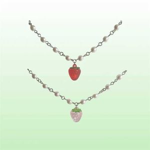 Colliers pendentifs Collier chapelet fraise rose rouge coeur charme perles perlées à la main Y2K collier ras du cou beau collier de perles de verre Z0321