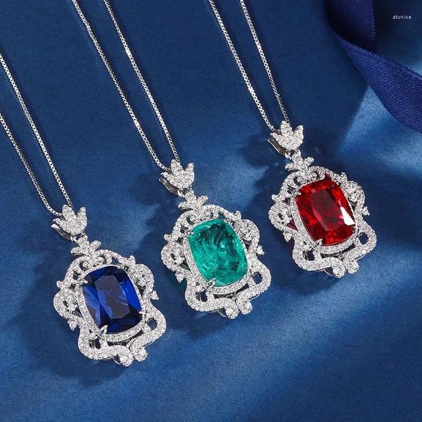 Collares colgantes Retro Esmeralda Rojo Jade Oval Cristal Collar Joyería Mujer Lujo Elegancia Zircon Piedra preciosa Regalo de fiesta de boda