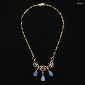 Colliers pendentif rétro exquis imitation opale tout assorti gracieux collier ancien moyen