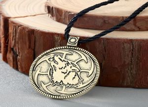 Hanger kettingen retro Slavische wolf voor heren39s viking runen amulet servië dier ketting ketting kolovrat sieraden accessoire1963421