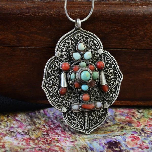 Pendentif Colliers RetroSen Argent Couleur Incrusté Vert Et Rouge Colle Rétro Filles Accessoires Tendance Correspondant Homme Collier Pendentifs Bijoux