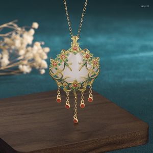 Pendentif Colliers Ruyi Safe Lock Émail Peint Fleur Collier Blanc Jade 24k Plaqué Or Antique Clavicule Chaîne Pour Les Femmes Cadeau