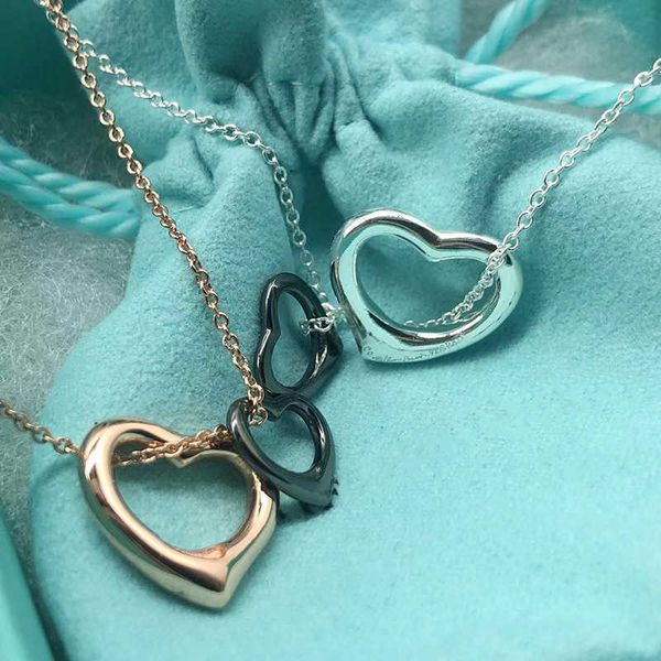 Colliers pendentifs S925 Sterling Silver Tiffanynet Double Heart Collier conçu par une minorité féminine de haute qualité en or rose double anneau en forme de coeur collier Chai