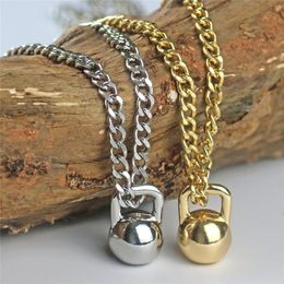 Hangende kettingen verkopen gouden zilveren kleurlegering heren barbell kettlebell ketting voor mannelijke sportfitness juwelen