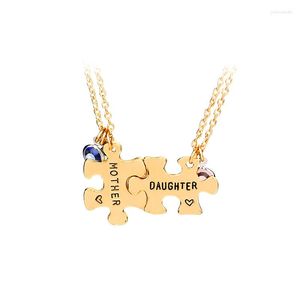 Pendentif Colliers Vendre Femmes Interlocking Jigsaw Puzzle Collier Pendentifs Pour 2 Couture Bijoux Fête Des Mères Cadeau Aux Enfants