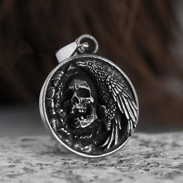 Pendentif Colliers Vente Mode Nouveauté Stéréo Tête De Corbeau Crâne Collier Chaînes Cadeau De Noël Homme Bijoux Petit Ami CadeauPendant