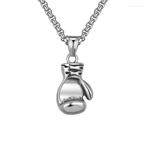 Colliers de pendentif vendus en Europe et en Amérique - Collier en acier en acier en titane rétro Titanium Fitness Boxing Glove Trendy Party