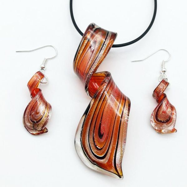 Conjuntos de collares pendientes Venta al por mayor Red Twisted Murano Glass Collar Pendientes SetPendant