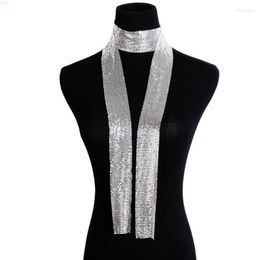 Collares pendientes Sexy Metal Lentejuelas Bufanda Collar Diseño simple Mantón para mujeres Chica Adolescente NM