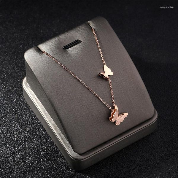 Collares pendientes Sideway Acero inoxidable Rosa chapado en oro Mariposa para mujer Chica Dainty Charm Summer Jewelry Animals (HF05)