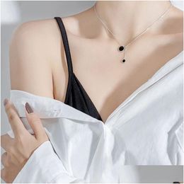 Collares colgantes Sier Y Cadena de clavícula Collar de encanto negro para mujeres Joyería Kolye Drop Entrega Colgantes DHC7J