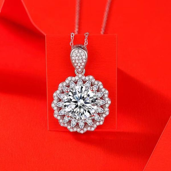Collares colgantes de plata collar de flores de moissanite de 5ct para mujeres de oro blanco plateado pases de diamante de diamante de diamante collar collar collar de joyería