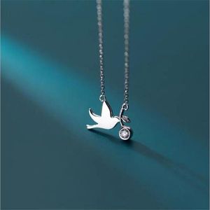 Hanger kettingen verzilverde sieraden verse glanzende schattige vogel ronde enkele diamant duif mode zoete dier xl165