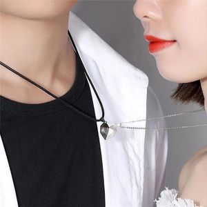 Pendentif Colliers Simple Une paire de coeur en forme de coeur souhaitant pierre couple coeur couture collier fête bijoux accessoires pour femmes entières