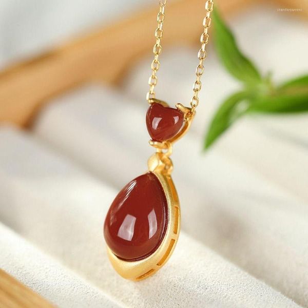 Pendentif Colliers Simple Élégant Hetian Jade Collier Chanceux Goutte D'eau Collier Femmes Clavicule Chaîne Tempérament Bijoux Cadeaux Pour Fille