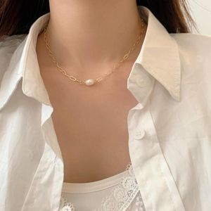 Pendentif Colliers Simple irrégulière naturelle perles d'eau douce collier ras du cou pour femmes bijoux unique perle trombone chaîne à maillons