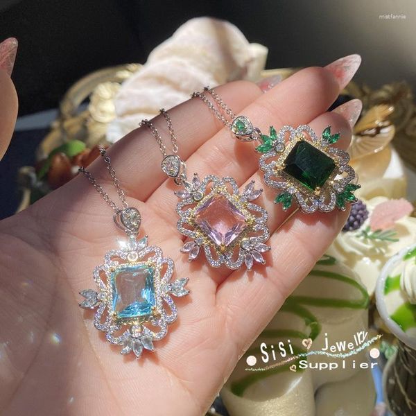 Pendentif Colliers Sisi Vintage High Sense Médiévale Aigue-Marine Femme 18 carats Vert Carré Couleur Trésor Poudre Collier