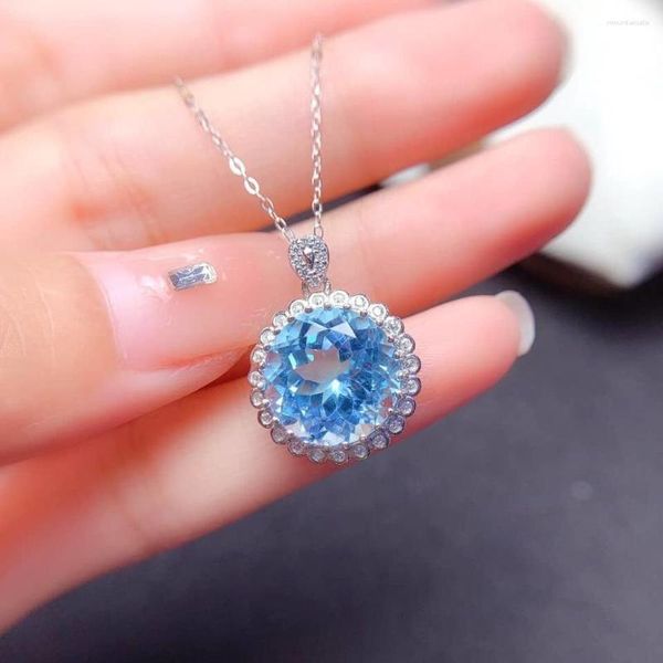 Pendentif Colliers Sky Blue Aquamarine Zircon Créé Gem Collier Pour Femmes Or Blanc Couleur Épais Plaqué Chandail Chaîne Bijoux De Mode