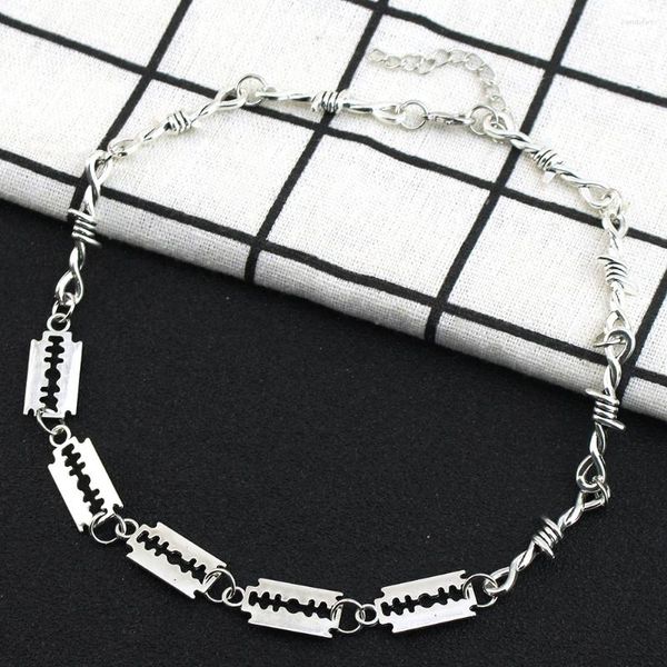 Pendentif Colliers Petite Lame Unisexe Collier Ras Du Cou Femmes Hip-Hop Gothique 5 Lames Combinaisons Punk Style Barbed Chaîne Cadeaux