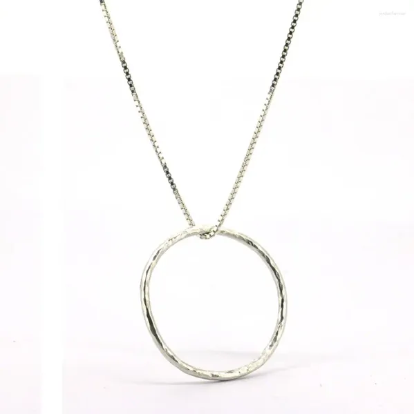 Colliers pendentifs Collier cercle martelé en argent sterling massif 925