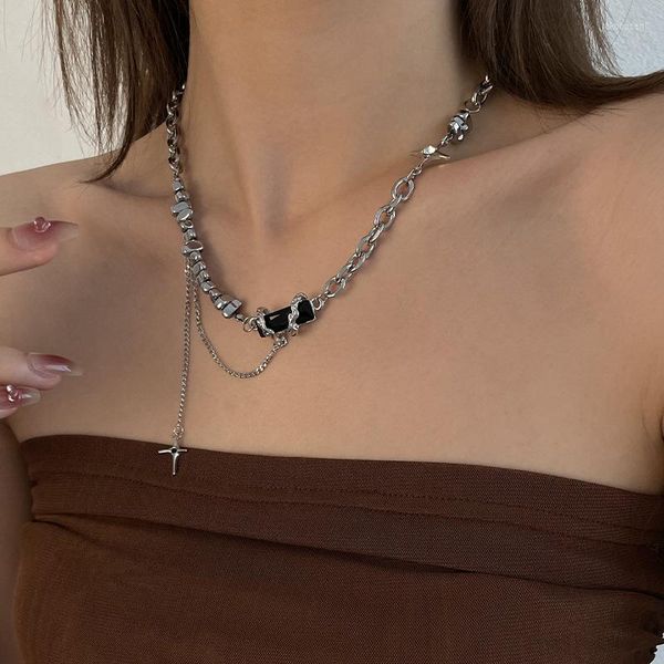 Colliers pendentifs Design d'intérêt spécial Black Block Stitching Asterism Cross Necklace Women's Light Luxury Ins Hip Hop Sweet Cool