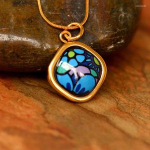 Pendentif Colliers Splendide Quatre Saisons 2022 Cloisonné Bijoux Émail Couleur Incurvé Carré Collier Pour Femme À La Mode