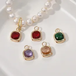 Colliers pendants Charmes en verre en cristal à facettes carrées 4pcs en laiton encadré d'or plaqué pour bracelet de bricolage Boucles d'oreilles