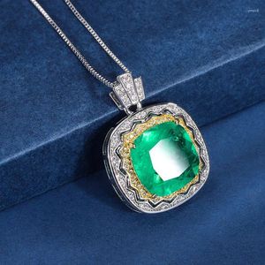 Pendentif Colliers Square Green Cristaux Collier pour femmes Bijoux Fabrication de robe de mariée Accessoire Vierge Filles Amis Cadeau Vintage