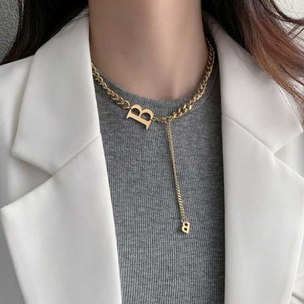 Collares colgantes Moda de acero inoxidable Joyería de lujo Hip Hop Borla Doble B Lette Encantos Gargantilla de cadena gruesa para mujeres Colgante