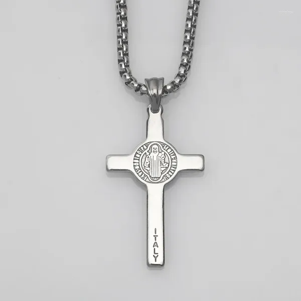 Colliers pendants Fashion en acier inoxydable créatif Jésus croix de la personnalité du collier Charme Tendance Faith Jewelry Accessoires Cadeaux pour
