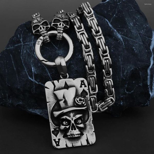 Collares pendientes Mago de acero inoxidable Ace Of Spades Skull Ghost Head Collar de alta calidad de los hombres Glamour Gothic Jewelry como regalo