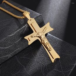 Collares colgantes Acero inoxidable Pulido Gran Jesucristo Cruz Collar para hombres Joyería de amuleto religioso con cerradura de langosta segura 24"