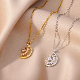 Collares colgantes Semicírculo de acero inoxidable Collar de luna creciente para mujeres Niñas Color dorado Zircon Star Joyería vintage Collier