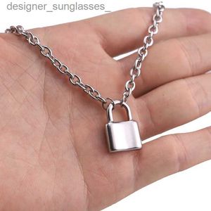 Colliers de pendentif en acier inoxydable Color Color Lock Pendant Collier Long Brand tout nouveau collier de chaîne de câble Rolo