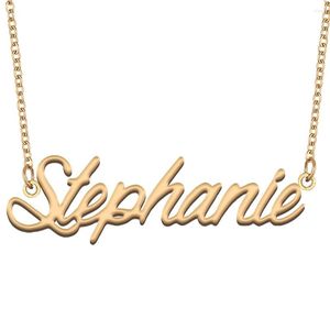 Pendentif Colliers Stephanie Nom Collier pour femmes Bijoux en acier inoxydable Plaqué or Plaque signalétique Femme Mère Petite amie Cadeau