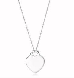 Colliers pendants Collier sterling bijoux femelle exquise officielle classique et collier de perle bleu de la qualité du cœur de la qualité des bijoux Q240507