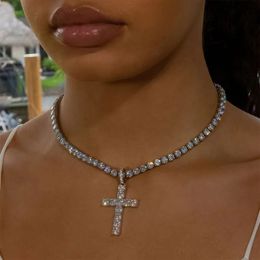 Colliers de pendentif Stonefans Punk Bling Cross Collier Collier pour femmes Halloween Crystal Pendant Tennis Chain Collier Hip Hop Bijoux 230928