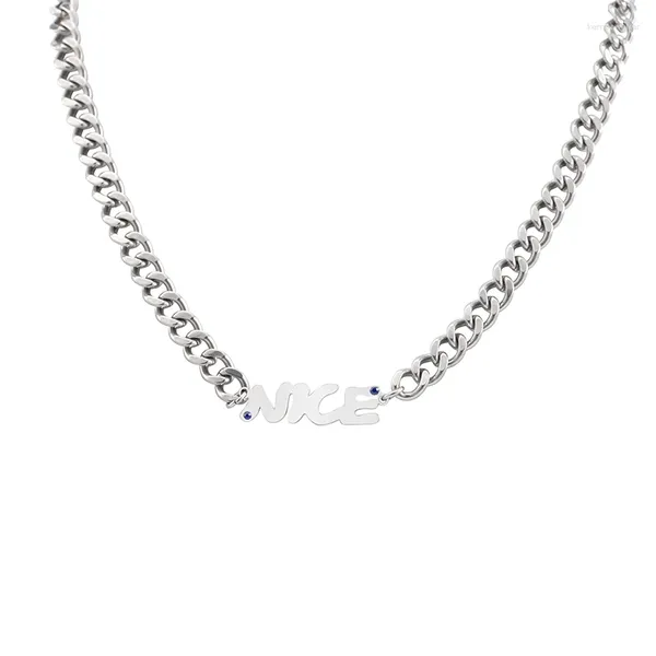 Collares colgantes Personalidad elegante Neutral Acero inoxidable Azul Zircon Cadena cubana inglesa para la amistad