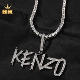 Hanger kettingen de bling king aangepaste borstel lettertype Letter Pendant Iced Out 2 rijen kubieke zirconia gepersonaliseerde naam ketting hiphop sieraden t230413